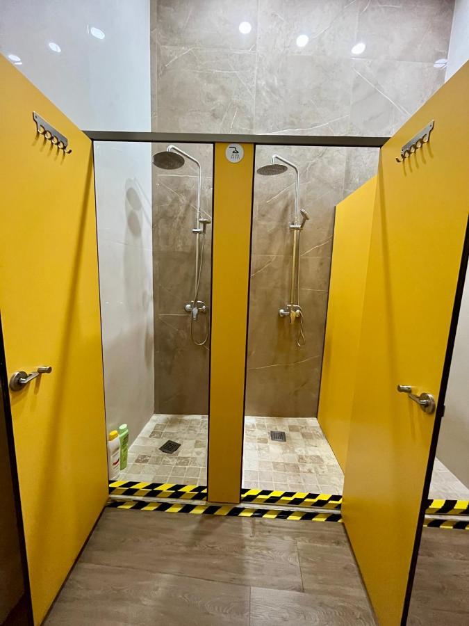 Velvet Hostel Madrid Luaran gambar